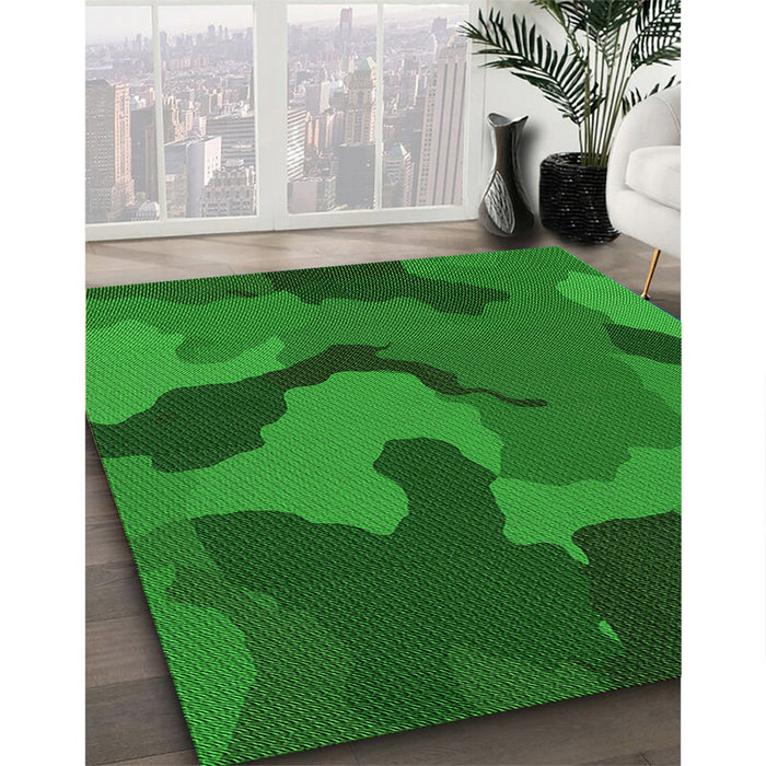 Patterned DarkGreen Rug in Family Room, pat3148grn