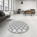 Round Patterned Platinum Gray Rug in a Office, pat315gry