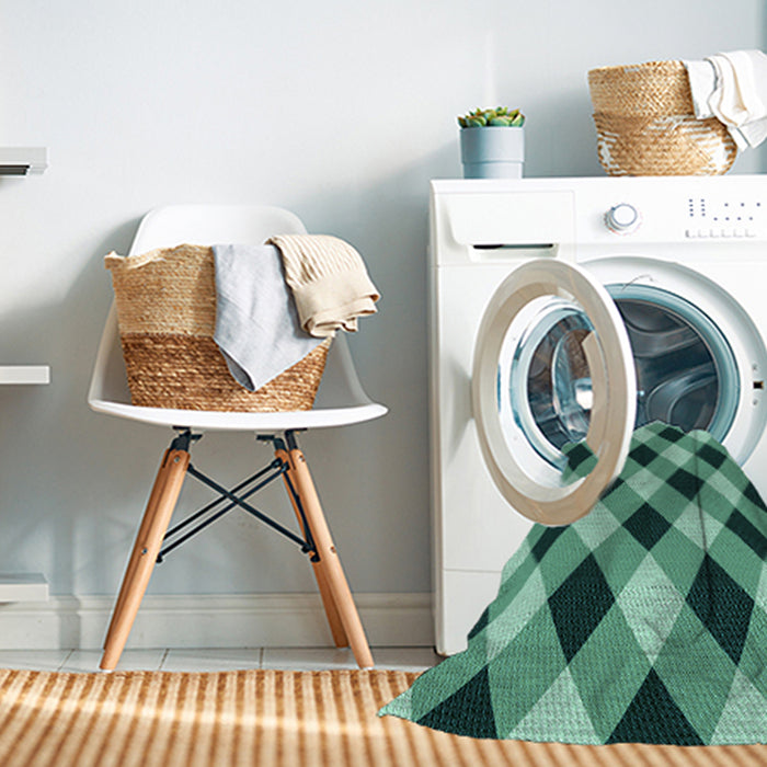 Machine Washable Transitional Medium Teal Green Rug in a Washing Machine, wshpat3150lblu