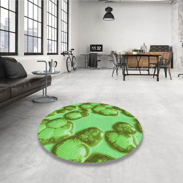 Round Patterned Emerald Green Rug in a Office, pat3155grn
