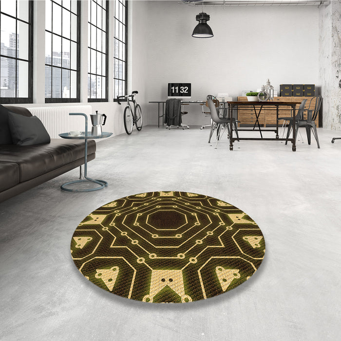 Round Patterned Black Brown Rug in a Office, pat3163org