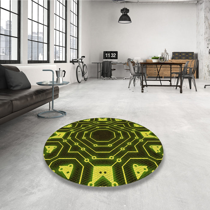 Round Patterned Dark Yellow Green Rug in a Office, pat3163yw