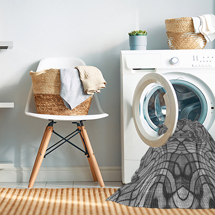 Machine Washable Transitional Dark Gray Rug in a Washing Machine, wshpat3165gry