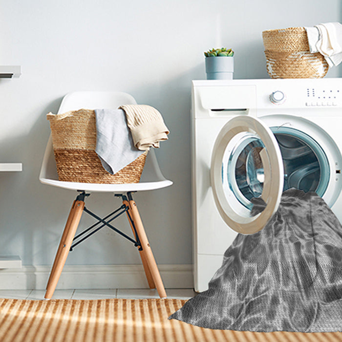 Machine Washable Transitional Cloud Gray Rug in a Washing Machine, wshpat3176gry