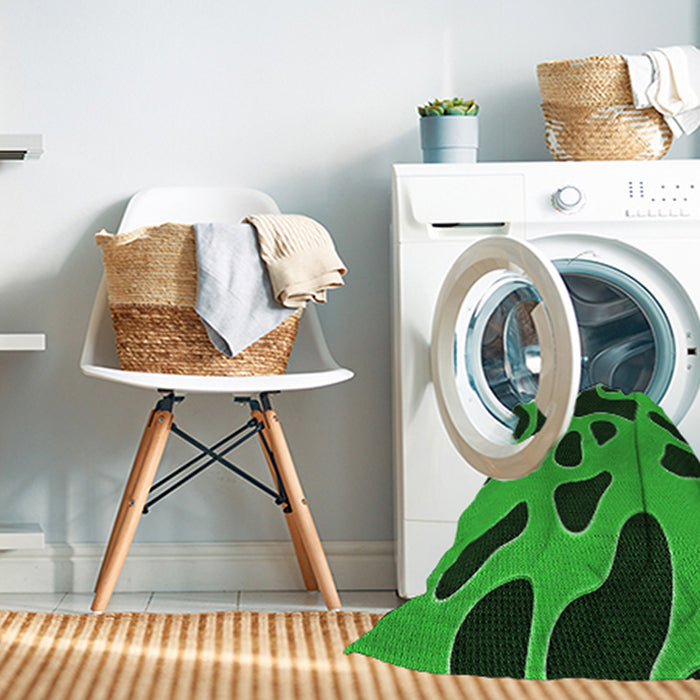 Machine Washable Transitional Deep Emerald Green Rug in a Washing Machine, wshpat3178grn