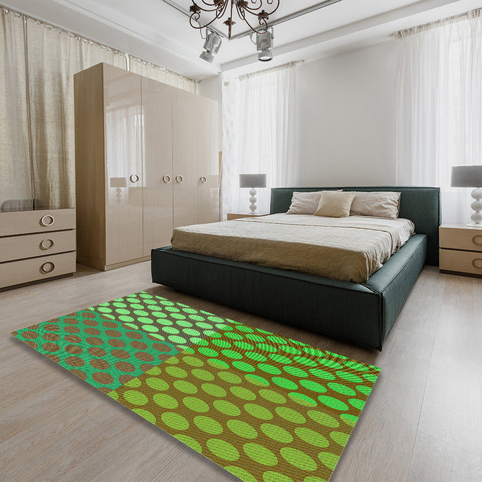Patterned Oak Brown Rug in a Bedroom, pat3185grn