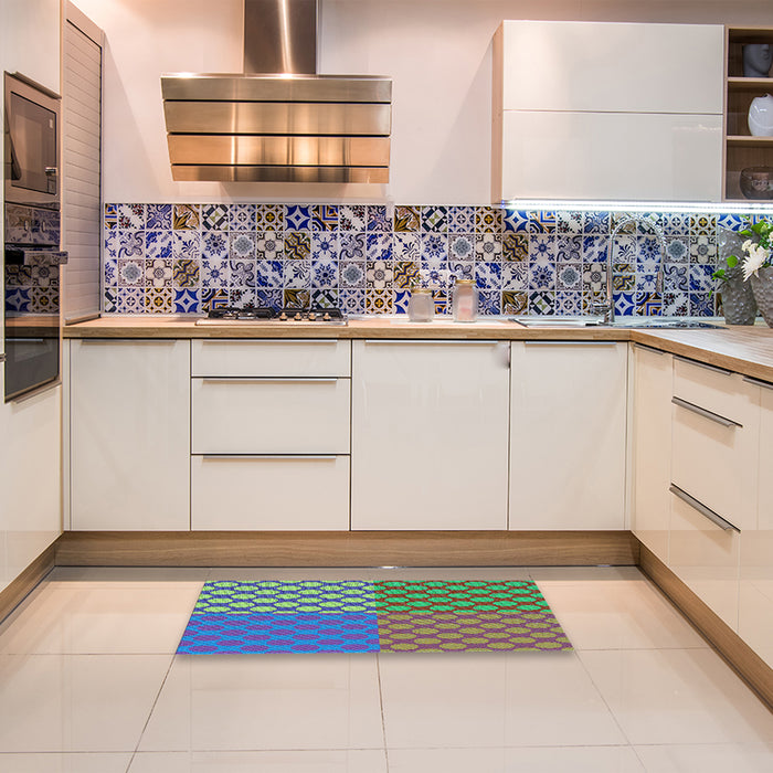 Patterned Emerald Green Rug in a Kitchen, pat3185lblu