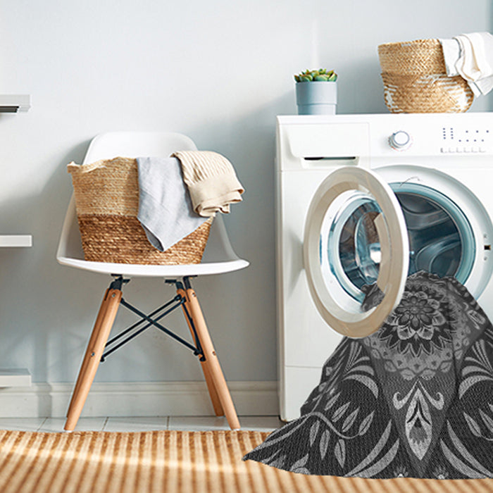 Machine Washable Transitional Gunmetal Gray Rug in a Washing Machine, wshpat3188gry