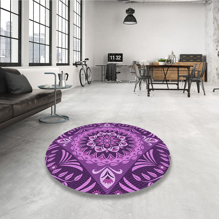 Round Patterned Purple Rug in a Office, pat3188pur