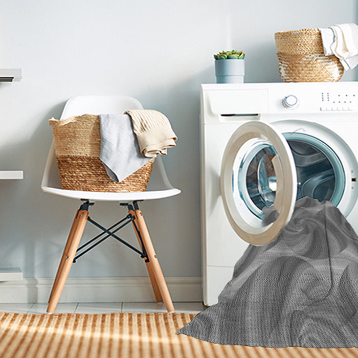 Machine Washable Transitional Gray Rug in a Washing Machine, wshpat3199gry