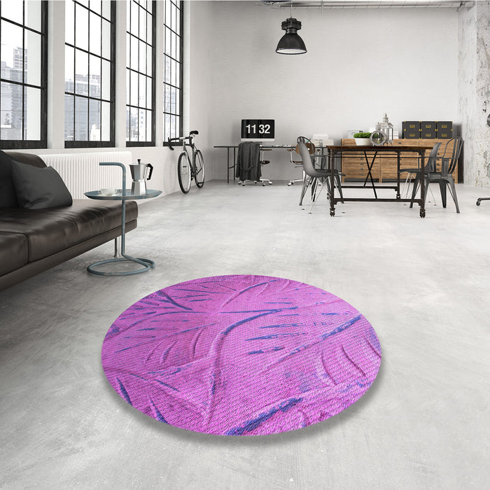 Round Patterned Purple Rug in a Office, pat320pur