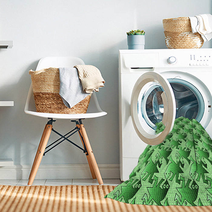 Machine Washable Transitional Green Rug in a Washing Machine, wshpat3218grn
