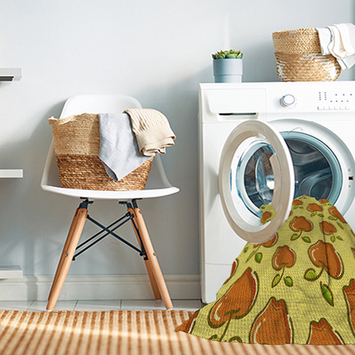 Machine Washable Transitional Yellow Rug in a Washing Machine, wshpat3221yw