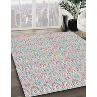 Patterned Platinum Gray Novelty Rug, pat3240