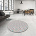 Round Patterned Platinum Gray Novelty Rug in a Office, pat3240