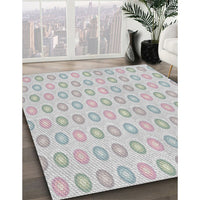 Patterned Platinum Gray Novelty Rug, pat3250