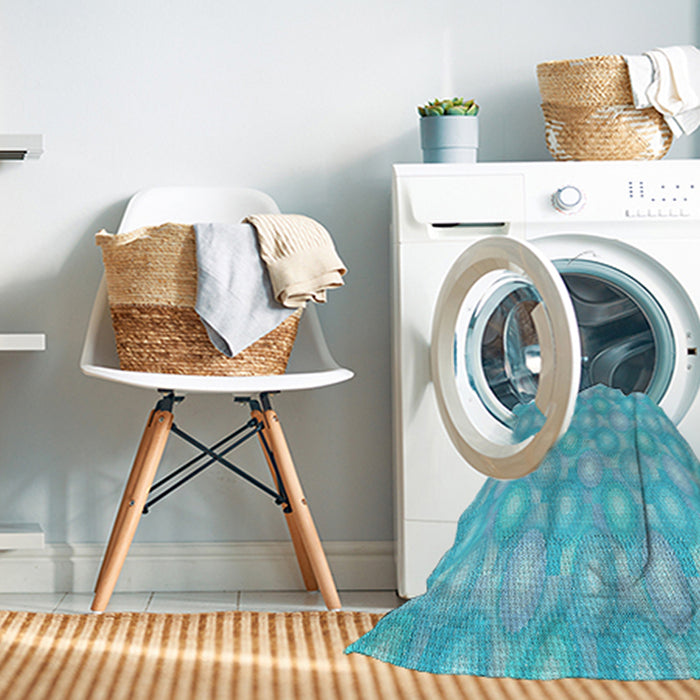 Machine Washable Transitional Bright Turquoise Blue Rug in a Washing Machine, wshpat3254lblu