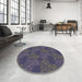 Round Patterned Silver Gray Novelty Rug in a Office, pat3280