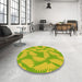 Round Patterned Pistachio Green Rug in a Office, pat3288yw