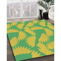 Patterned Green Novelty Rug, pat3288