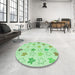 Round Patterned Mint Green Rug in a Office, pat3300grn