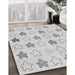 Machine Washable Transitional Platinum Gray Rug in a Family Room, wshpat3300gry