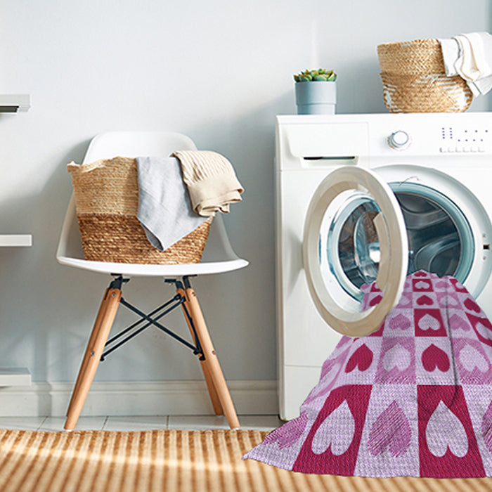 Machine Washable Transitional Neon Hot Pink Rug in a Washing Machine, wshpat331pur