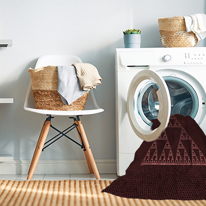 Machine Washable Transitional Chocolate Brown Rug in a Washing Machine, wshpat3316rd