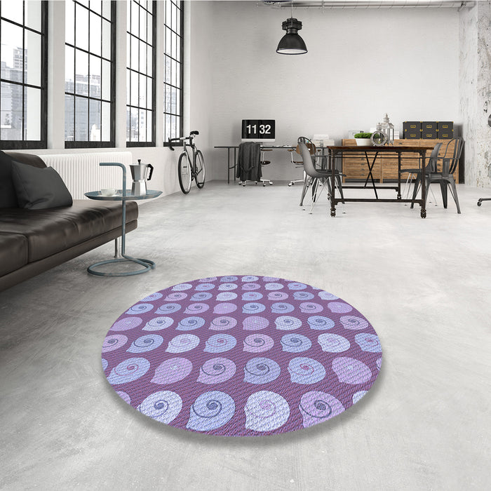 Round Patterned Blue Rug in a Office, pat3319blu