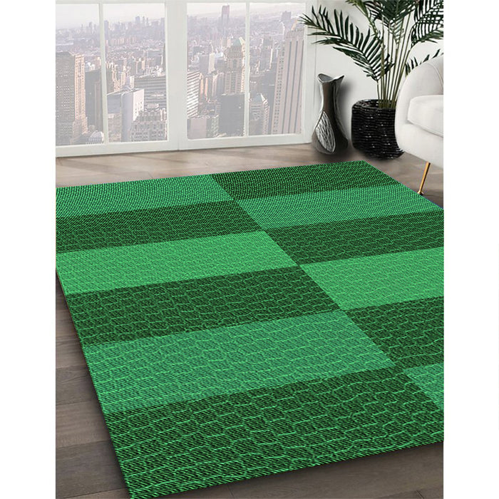 Patterned Deep Emerald Green Rug in Family Room, pat3321grn