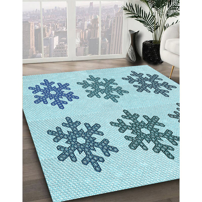 Patterned Blue Ivy Blue Rug in Family Room, pat3324lblu