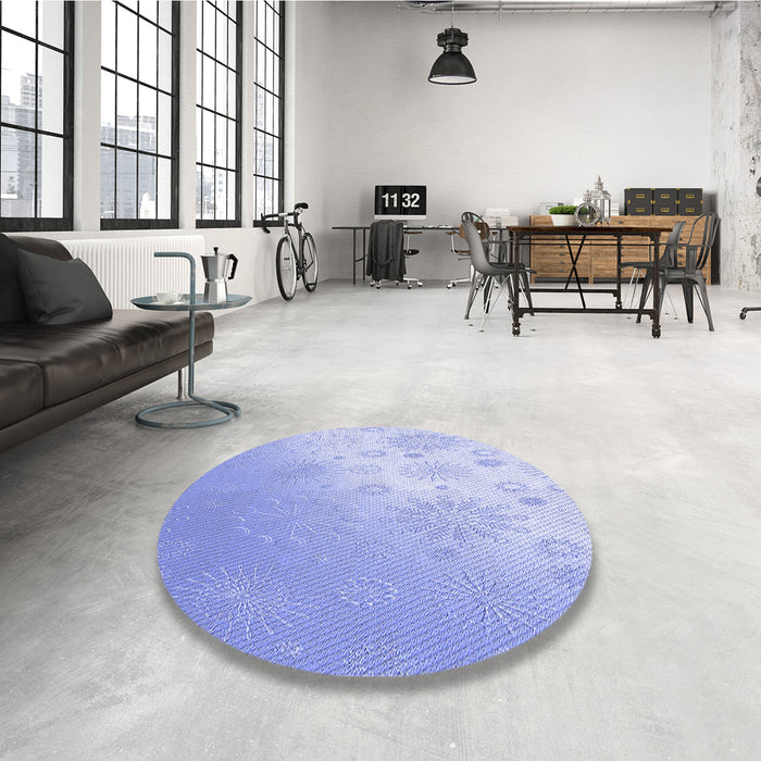 Round Patterned Sky Blue Rug in a Office, pat3326blu