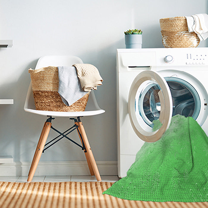 Machine Washable Transitional Green Rug in a Washing Machine, wshpat3326grn