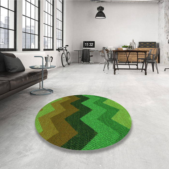Round Patterned Army Green Rug in a Office, pat334grn