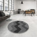 Round Patterned Platinum Gray Rug in a Office, pat334gry