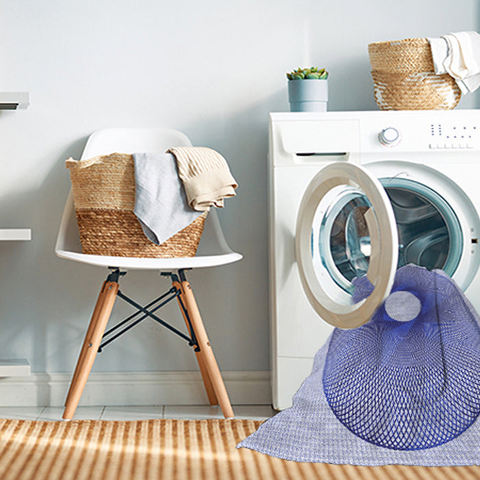 Machine Washable Transitional Blue Rug in a Washing Machine, wshpat3351blu