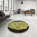 Round Patterned Midnight Gray Rug in a Office, pat3360brn