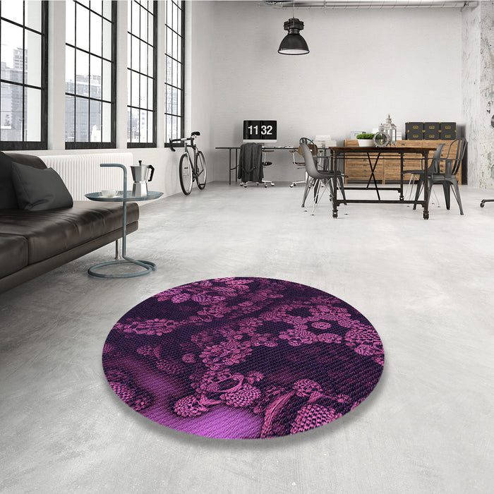 Round Patterned Purple Lily Purple Rug in a Office, pat3362pur