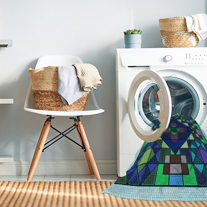 Machine Washable Transitional Green Rug in a Washing Machine, wshpat3367lblu