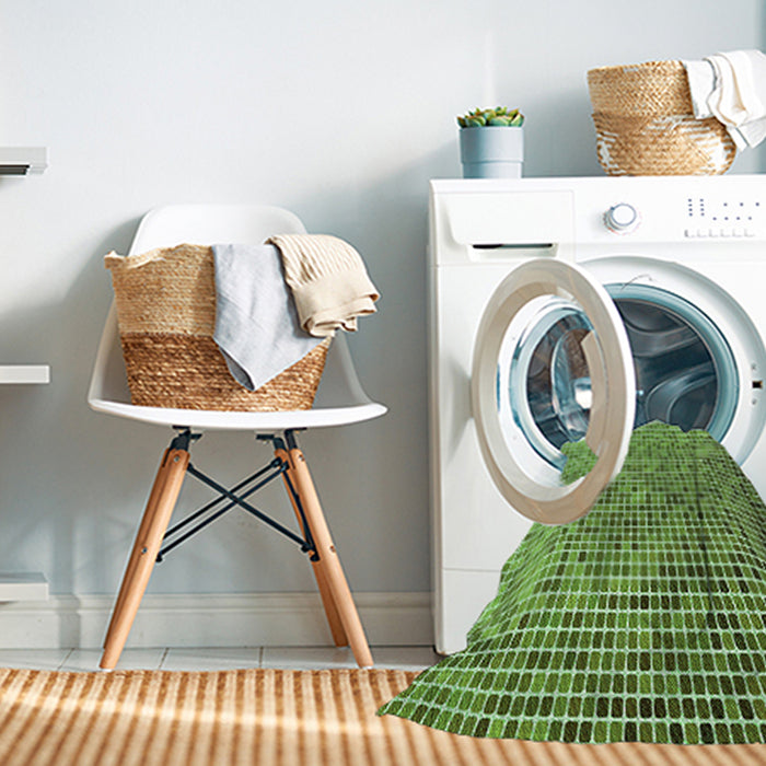 Machine Washable Transitional Pastel Green Rug in a Washing Machine, wshpat3375grn