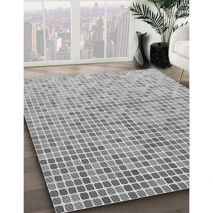 Patterned Platinum Gray Rug in Family Room, pat3378gry
