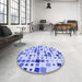 Round Patterned Blue Rug in a Office, pat3380blu