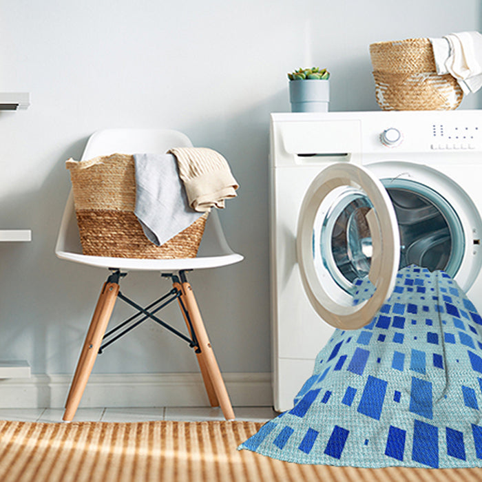 Machine Washable Transitional Blue Rug in a Washing Machine, wshpat3380lblu