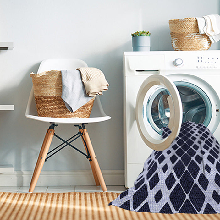 Machine Washable Transitional Night Blue Rug in a Washing Machine, wshpat3385blu