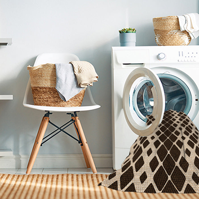 Machine Washable Transitional Black Brown Rug in a Washing Machine, wshpat3385org