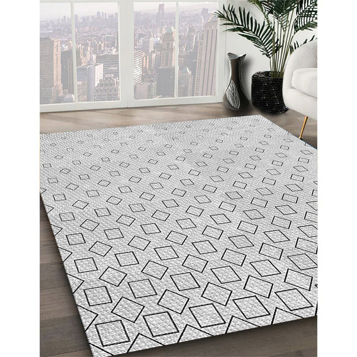 Machine Washable Transitional Platinum Gray Rug in a Family Room, wshpat3386gry