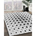 Patterned Gray Novelty Rug in Family Room, pat3400