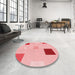 Round Patterned Baby Pink Rug in a Office, pat3409rd