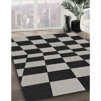 Patterned Mid Gray Novelty Rug, pat3414