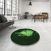 Round Patterned Black Rug in a Office, pat3418grn